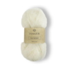 Isager Silk Mohair E0 Natural er helt ufarvet og derfor en meget blid nuance af hvid.