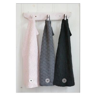 Tre lækre, hjemmestrikkede gæstehåndklæder med opskrift fra Karen Klarbæk