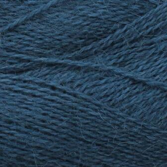Farve 54 fra Isager Alpaca 1 er en rigtig fin blå.