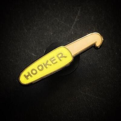 Pin - Hooker