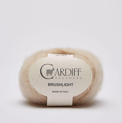 Cardiff Cashmere Brushlight fv. 102 Silver